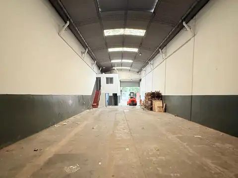 Galpón en alquiler en Pompeya