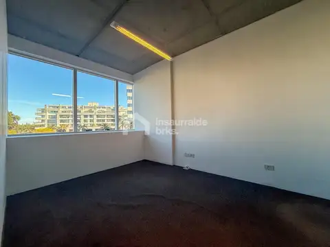 Edificio Puerta Norte I 100