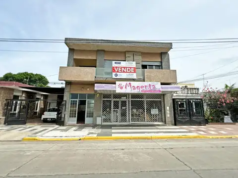 Casa con local en Capitán Bermúdez
