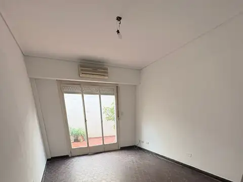 Argerich 4000, Piso PB