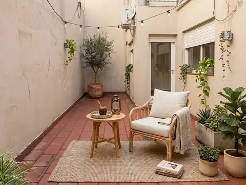 Depto Tipo Casa en Alquiler de 2 dormitorios