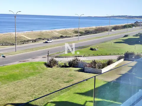 Penthouse frente al mar, categoría y exclusividad