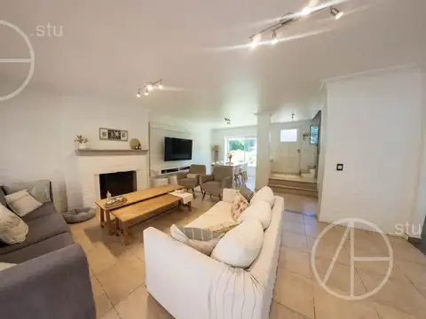 Casa en Venta de 4 dormitorios