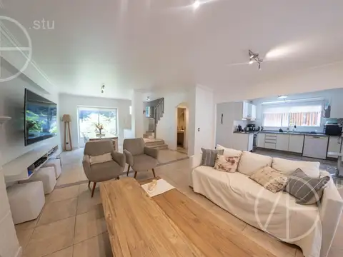 Casa en Venta en La Chacra, USD 459.000