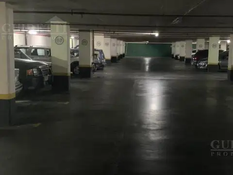 Cochera en Venta - Arenales  3300