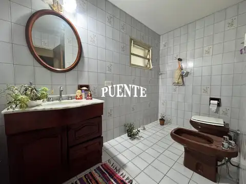 Casa 7 ambientes con 3 baños