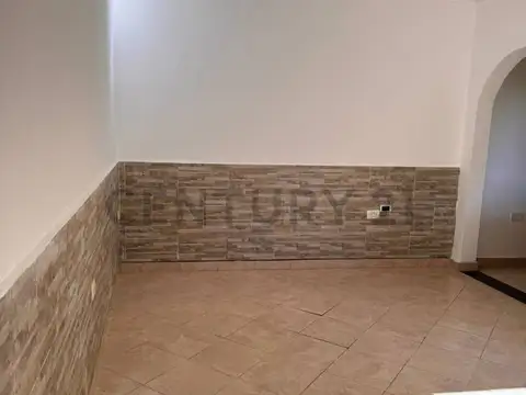 Departamento en Venta en Los Hornos, USD 35.000