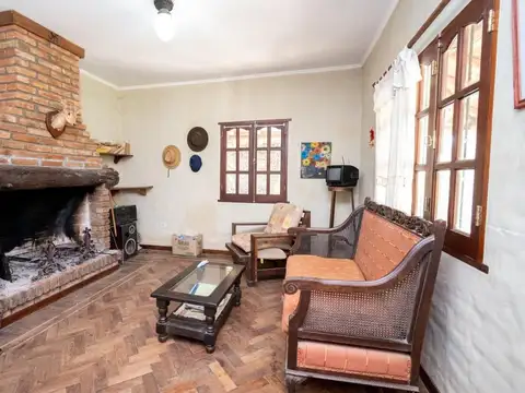 Casa en Venta con 1 cochera