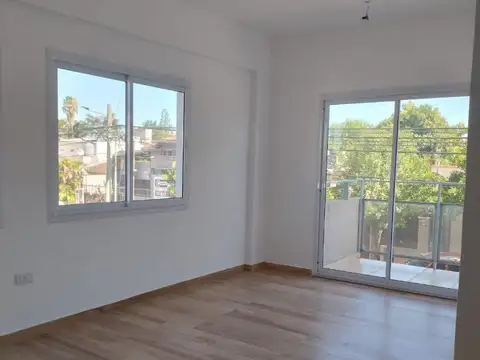Maipu 515 , Piso 1