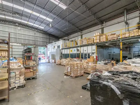 Galpon en Venta en Mataderos, USD 1.090.000