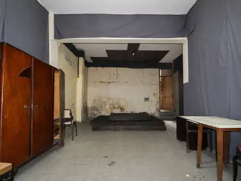 Galpon en Venta en Parque Chacabuco, USD 155.000