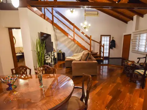 Casa en Venta en General Jose De San Martin, USD 175.000