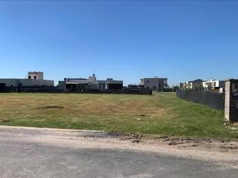 Terreno en venta - 620Mts2 - Lagos de Canning, Esteban Echeverría