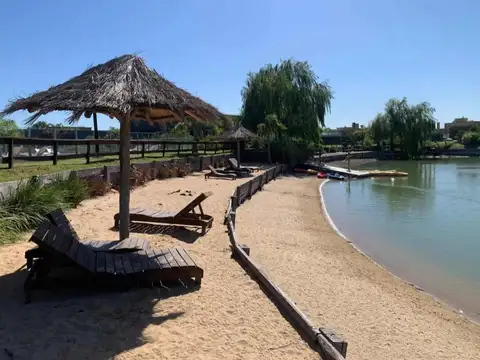 Terreno en Venta 20  mts Frente