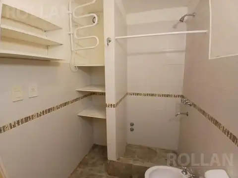 Departamento en Alquiler con 1 cocheras