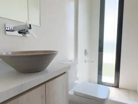 Casa en Venta al Este