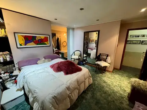 Casa 6 ambientes con 2 baños