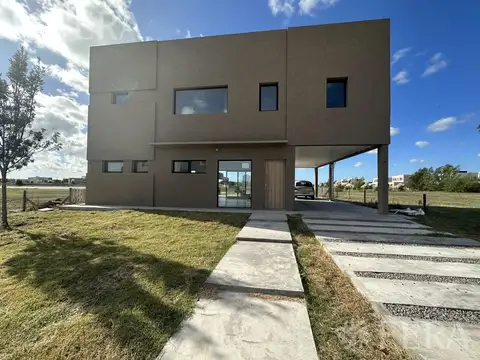 BARRIO MAGALLANES LOTE 234