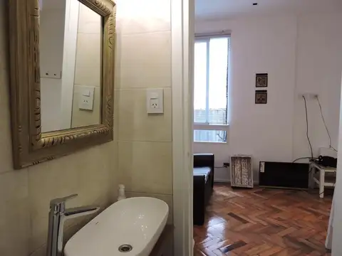 Disp 10-Marzo Excelente 2AMB en Recoleta