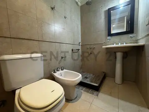 VENTA DEPARTAMENTO 2 AMBIENTES VILLA BOSCH CON PATIO Y BALCON