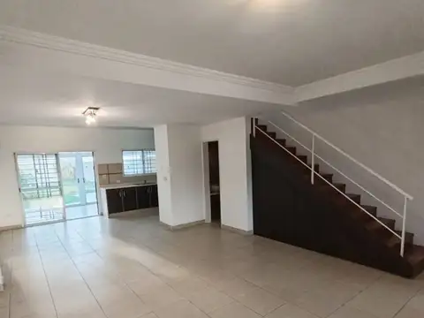 Casa en Alquiler en Ituzaingo, $ 1.490.000