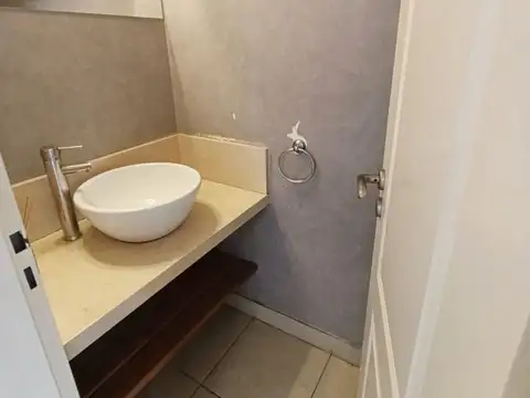 Casa en Alquiler al Oeste