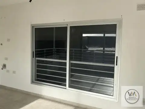 Departamento en Alquiler en Moron Sur, $ 620.000