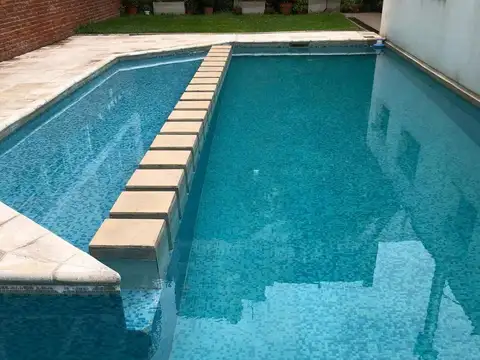 Departamento en Acevedo al 600