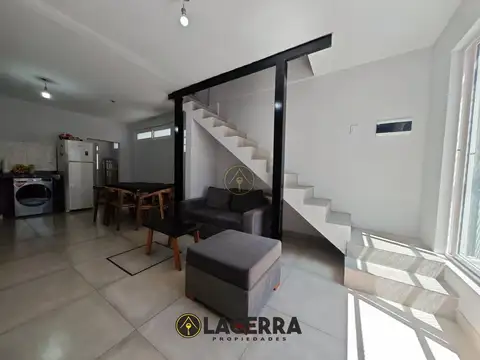 Depto Tipo Casa en Venta 10 años