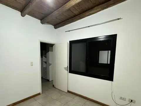 DEPARTAMENTO EN CALLE BELTRAN - BOMBAL SUR