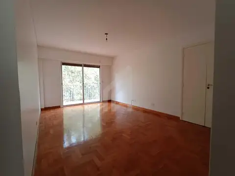 Hernan Wineberg 2700