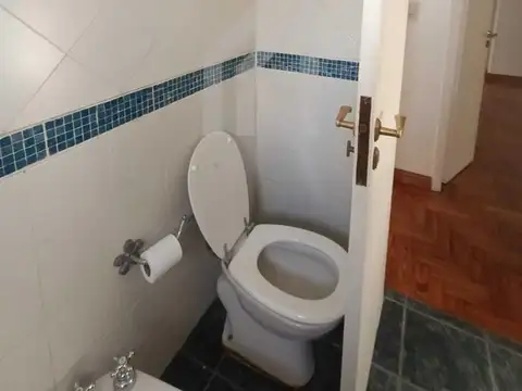 Departamento 4 ambientes con 2 baños