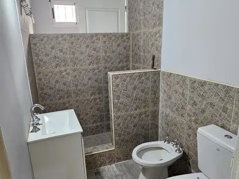 Depto Tipo Casa 2 ambientes con 2 baños