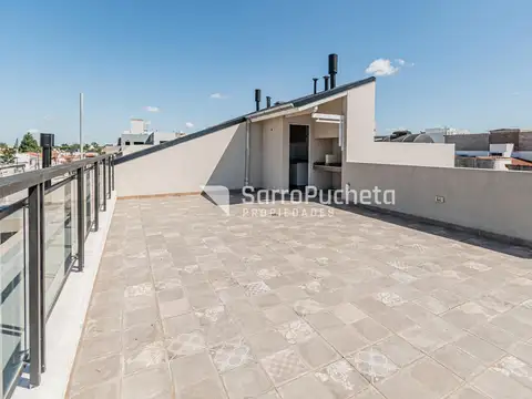 Venta departamento 3 ambientes con terraza en Ramos Mejia.