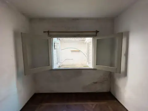 Depto Tipo Casa 4 ambientes con 1 baño