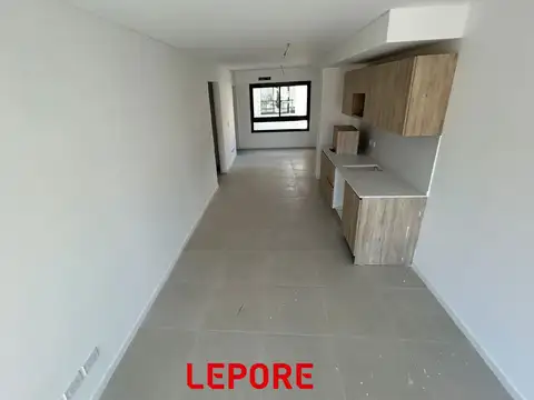 Paraguay 2000, Piso 5