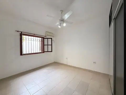 Casa en Alquiler al Sur