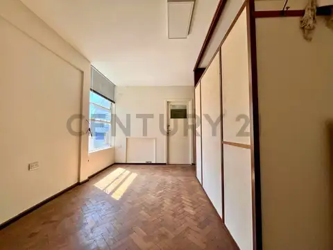 San Martín 600, Piso 9
