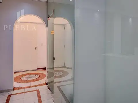 Oficina en Venta al Este