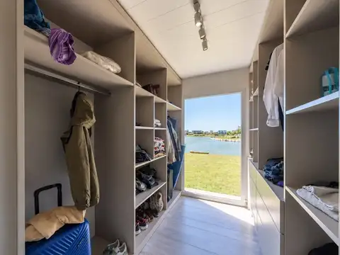 Casa  en Venta en San Sebastian, Escobar, G.B.A. Zona Norte