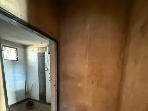 Casa en Venta con 5 cocheras