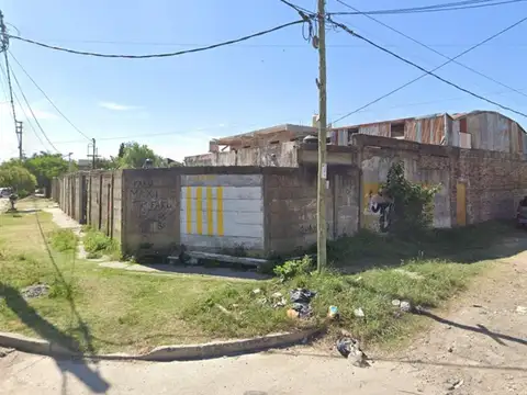CASA Y DEPOSITO