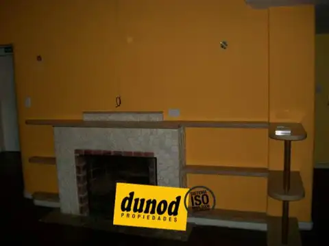 Casa en Alquiler 1 año