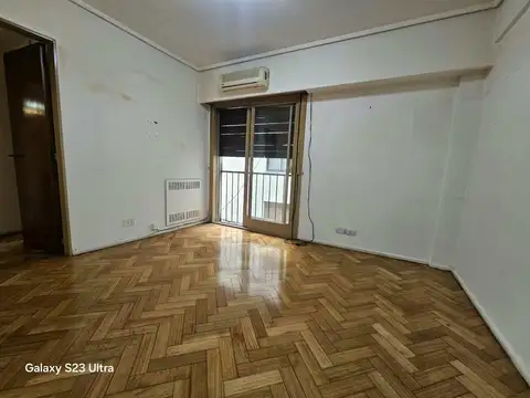 Avenida Hipólito Yrigoyen 1500, Piso 12