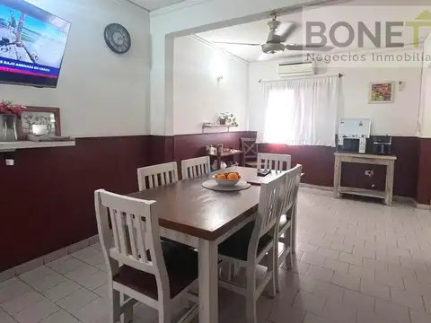 Casa en venta en Mercedes Calle 9 y 110