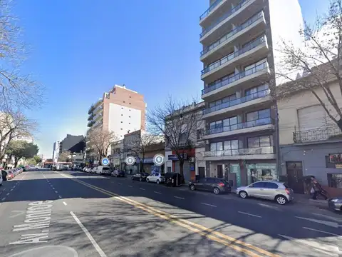 Departamento alquiler temporario con balcon Fte.  todos los servicios incluidos