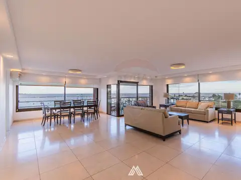 Venta apto. 4 dorm. en suite,Pto. Buceo, con renta