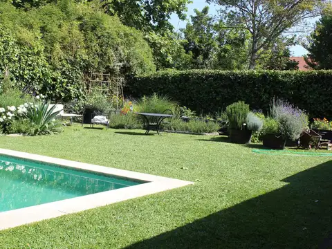 Alquiler Temporal Desde el 27 Dic hasta 31 enero . 3 dormitorios .San Isidro Boulogne Betbeder 1200