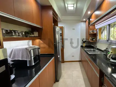 DÚPLEX EN VENTA DE 3 DORMITORIOS EN VILLA ELISA