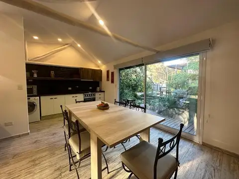 Victor Manuel II 395, Casa 2